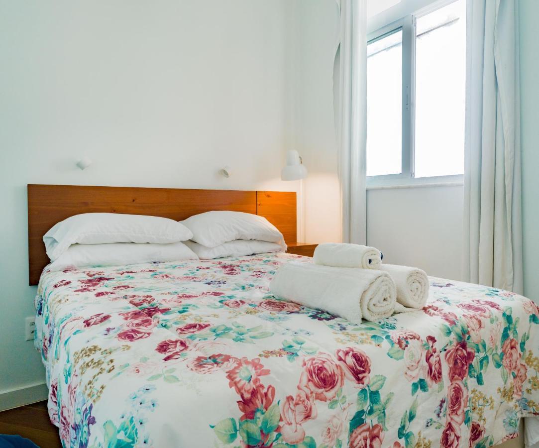 Quarto E Sala Coracao Do Leblon Rio de Janeiro Bagian luar foto