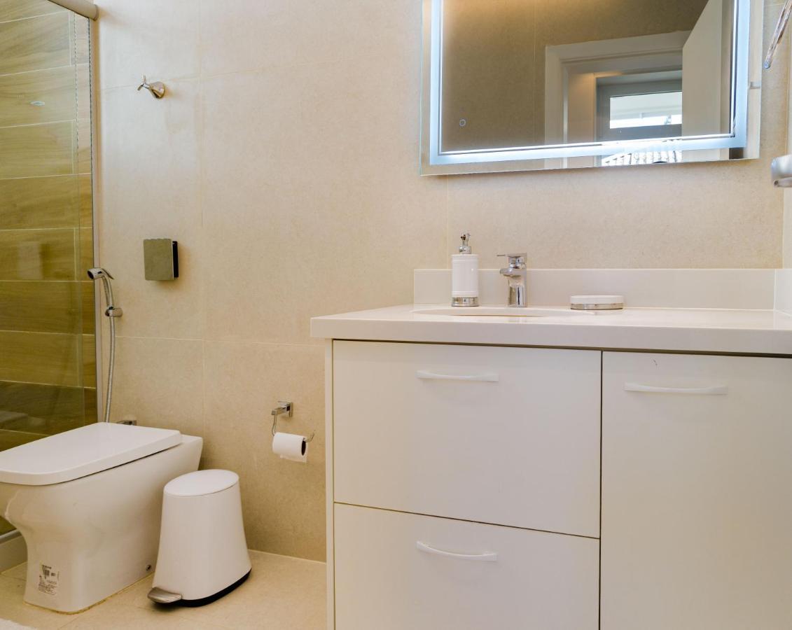 Quarto E Sala Coracao Do Leblon Rio de Janeiro Bagian luar foto